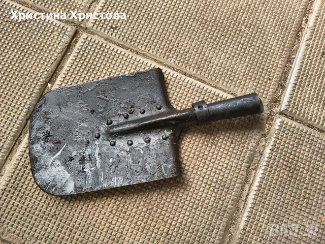Военна лопата метална