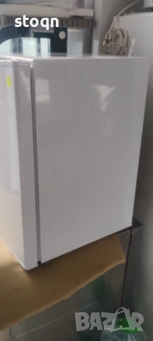 Мини фризер за каравана или кемпер Bomann, снимка 4 - Фризери - 54151795