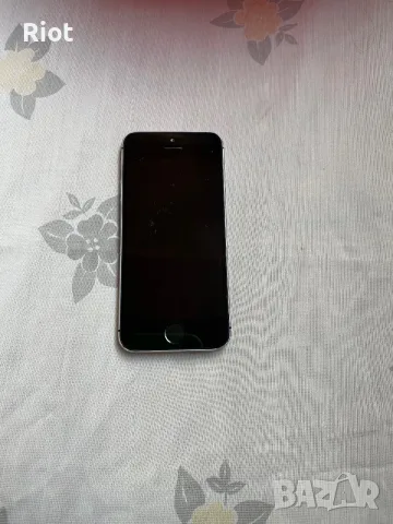 Придавам iPhone SE 2016, снимка 2 - Apple iPhone - 55501682