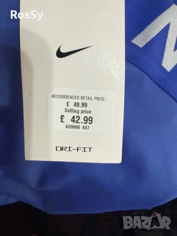 оригинален дамски клин Nike , снимка 10 - Спортни екипи - 55669941