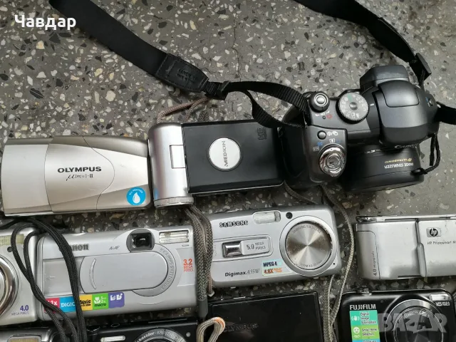 Лот фотоапарати за части или ремонт, снимка 4 - Фотоапарати - 52537455