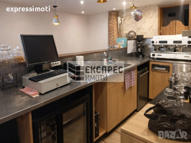 Бистро, ресторант, в центъра на гр. Варна, снимка 2 - Заведения - 54712259