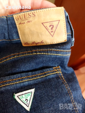 Дамски дънки Guess с ниска талия, М размер 