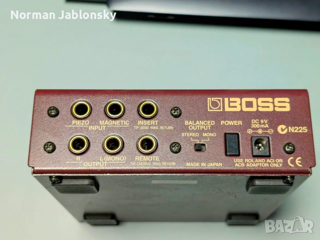 Boss AD-5 Acoustic Instrument Processor, снимка 2 - Китари - 54958432