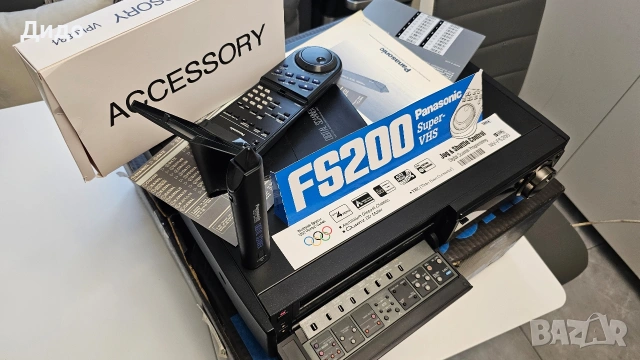 Panasonic NV-FS200 S-VHS video recorder! Видеорекордер. , снимка 6 - Плейъри, домашно кино, прожектори - 55115912