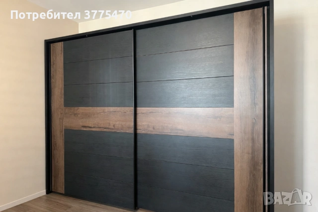 Гардероб четирикрилен с плъзгащи врати