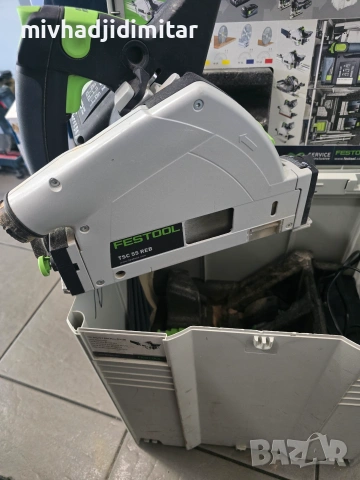 Акумулаторен ръчен циркуляр FESTOOL TSC 55 REB - 2 батерии + Зарядно, снимка 3 - Триони и циркуляри - 54957242