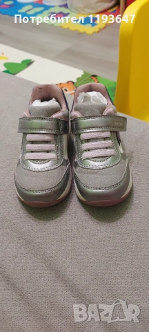 Сникърси geox 24 номер