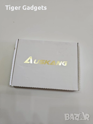 Auskang Ultra Slim Power Bank 5000mAh с вграден USB-C кабел, син, снимка 8 - Друга електроника - 54929226