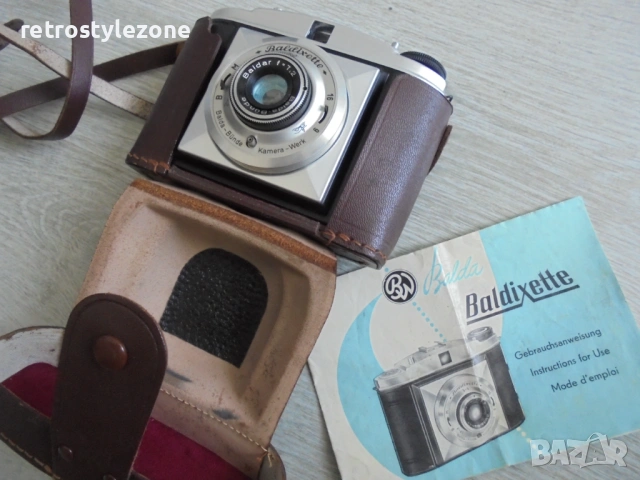 № 8633 Стар немски фотоапарат Balda Baldixette с оригинален калъф и инструкция – колекционерски, снимка 2 - Други ценни предмети - 54729552