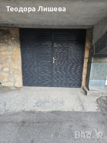 Дава под наем гараж кв.Лагера