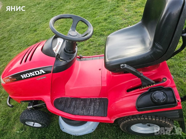 ТРАКТОРНА КОСАЧКА HONDA. ПЕРФЕКТНА , снимка 10 - Градинска техника - 54139470