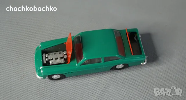 FERRARI Стара Немска Пластмасова играчка модел спортна кола, снимка 4 - Колекции - 55346897