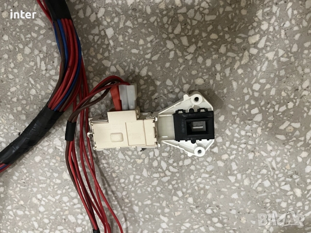 Части за пералня indesit W84TX, снимка 5 - Перални - 53274801
