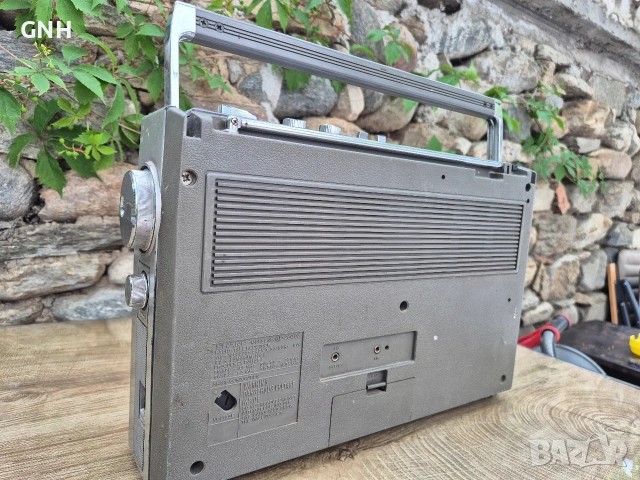 Радиокасетофон Sharp GF-2500Z, снимка 6 - Радиокасетофони, транзистори - 55190460