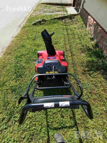 Снегорин TORO 7к.с. 60см, снимка 5 - Градинска техника - 54527639
