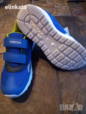 Нови маратонки Geox , снимка 2 - Детски маратонки - 53968248