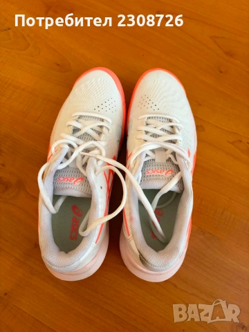 Тенис маратонки  Asics, снимка 2 - Маратонки - 55250914