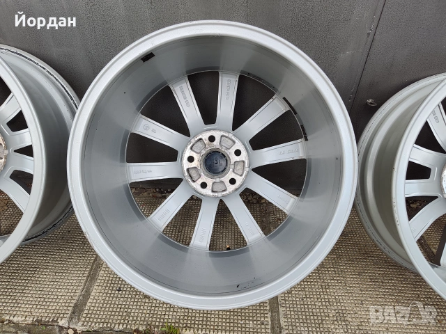  ОРИГИНАЛНИ джанти 18 ' цола 5x112 SKODA Octavia III / Шкода Октавия 3, снимка 14 - Гуми и джанти - 55192003