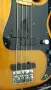 продавам бас китара Fender USA., снимка 2