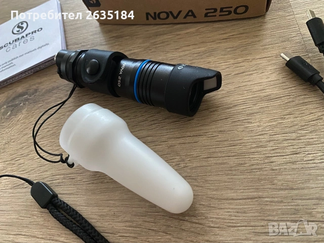 Водолазен фенер Scubapro Nova 250 + 2 зарядни батерии Keeppower, снимка 2 - Водни спортове - 55092225