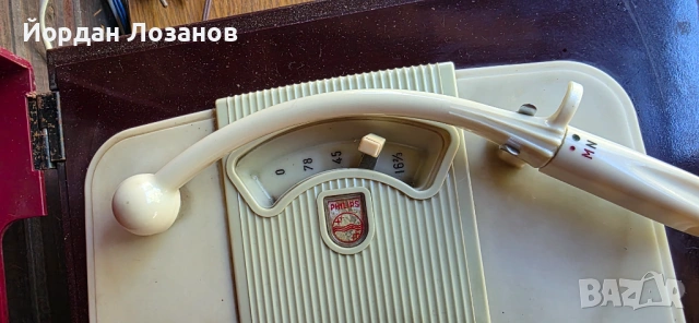 Радио-грамофон Philips, снимка 6 - Грамофони - 54719041