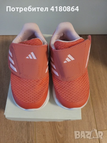 Нови маратонки Adidas 22 размер, снимка 4 - Детски маратонки - 54859038