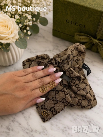Комплект обеци и скрънчи Gucci