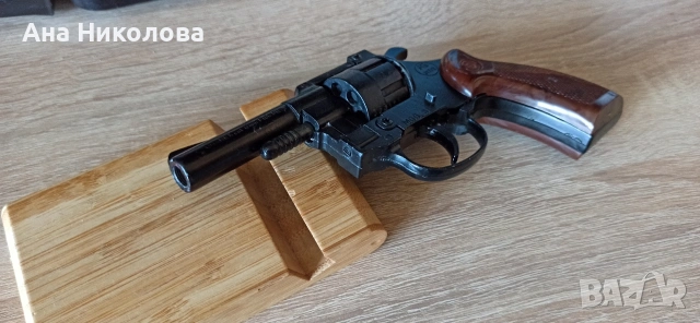 стартов/сигнален пистолет , снимка 6 - Бойно оръжие - 54753666