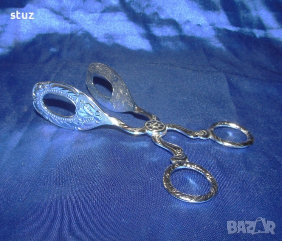 Метална щипка за сервиране