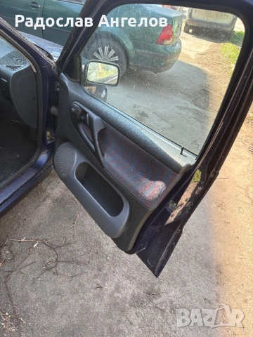 Volswagen Polo 1.6 бензин 1999, снимка 7 - Автомобили и джипове - 54060736