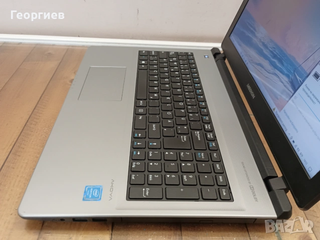Лаптоп Medion Akoya E6429 / 15,6", снимка 5 - Лаптопи за работа - 55056876