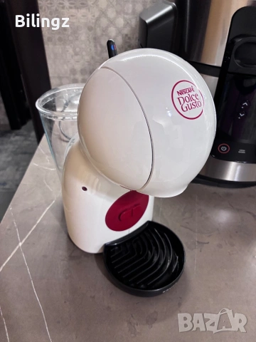 Кафемашина Nescafe Dolce Gusto за капсули, в гаранция 1г, пълен комплект