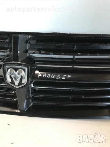 Емблема лого на предна решетка черна за Dodge Caliber (2006-2011), снимка 3 - Части - 55334038