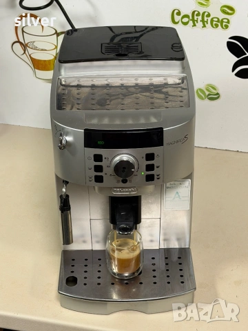 Кафемашина кафе автомат delonghi magnifica S с гаранция, снимка 3 - Кафемашини - 54724165