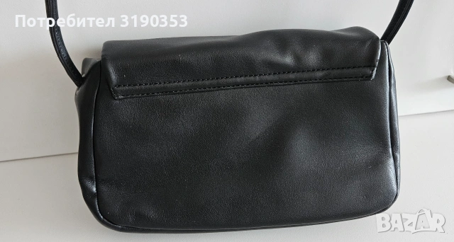 Дамска чанта Armani Exchange, снимка 3 - Чанти - 55089033