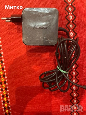 Оригинално зарядно за лаптоп ASUS, снимка 2 - Части за лаптопи - 54543499