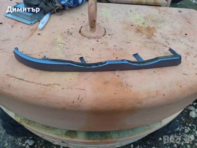 Лайсна Под Фар Дясна За БМВ Е46 2000г / BMW E46 2000y