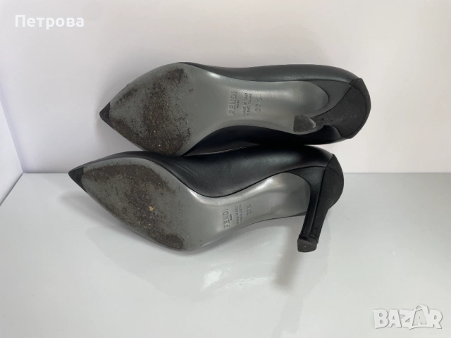обувки Fendi 37.5 Оригинал, снимка 7 - Дамски обувки на ток - 54437035