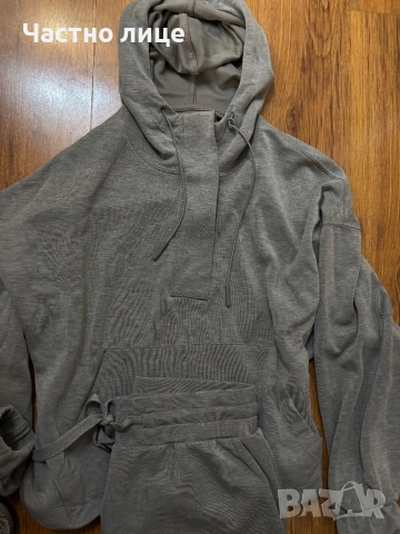 Екип Oysho С-М размер, снимка 2 - Спортни екипи - 54303160