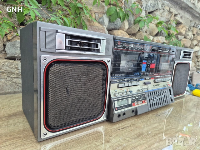 Радиокасетофон Sharp GF-800Z(D), снимка 3 - Радиокасетофони, транзистори - 55191641