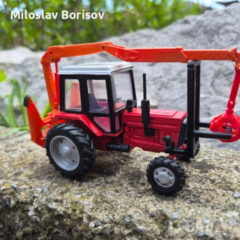 Мтз-82 Беларус в мащаб 1:43, снимка 3 - Колекции - 55164771
