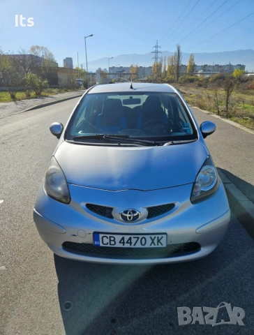 Toyota Aygo 1.0 бензин | Автоматик |, снимка 5 - Автомобили и джипове - 53190994