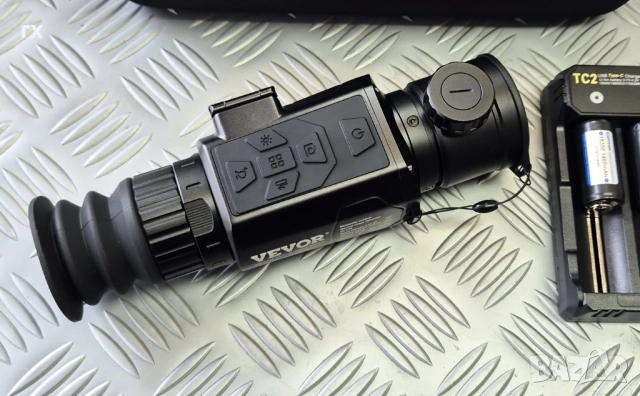 Термо монокъл VEVOR HT-C18, <40 mK, OLED дисплей За нощно наблюдение, лов, инспекции и технически пр, снимка 8 - Оборудване и аксесоари за оръжия - 54404379