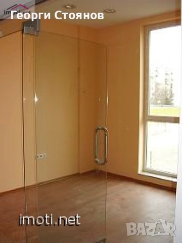 Отдава се под наем офис16кв.м.,ет1,жк.Младост1, снимка 2 - Офиси - 54923992