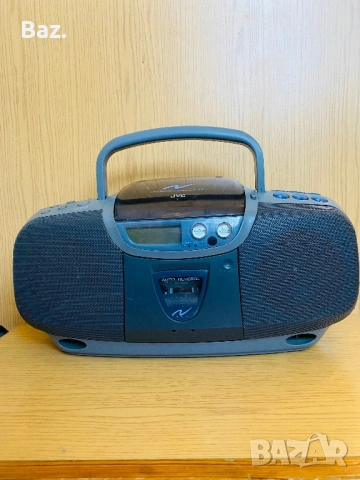JVC  radio CD Cassette  , снимка 2 - Радиокасетофони, транзистори - 53999568