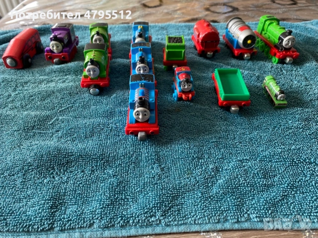 Влаkчета Томас и приятели Thomas and friends, снимка 3 - Коли, камиони, мотори, писти - 54179197