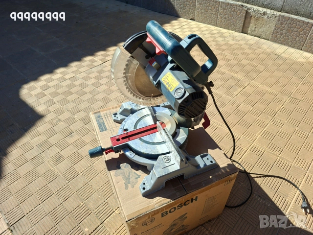Циркуляр BOSCH Професионален , снимка 3 - Циркуляри - 54932914