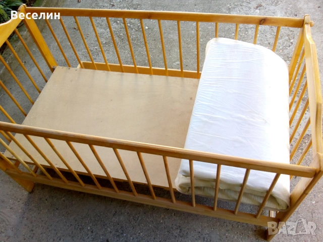 Продавам детско креватче/кошара, снимка 3 - Кошарки - 54383509