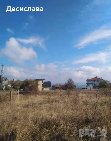 продавам парцел 1700 кв.м 